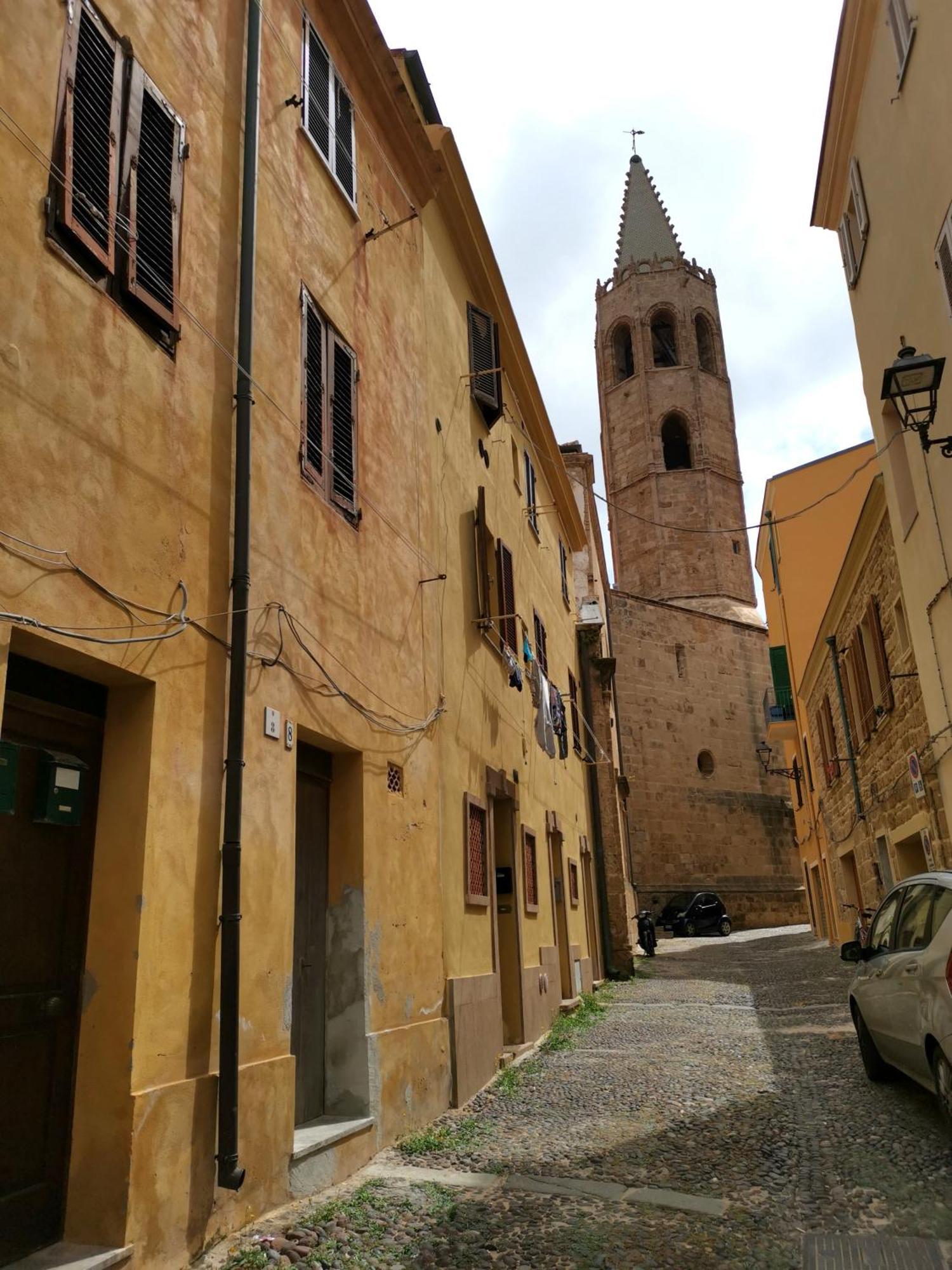 Casa Vacanza Il Campanile Alghero Luaran gambar